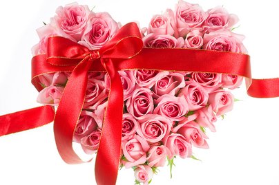 rotes Herz aus Blumen